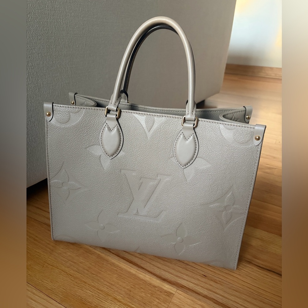 Louis Vuitton Turtledove Beige Giant Monogram Empreinte On the Go MM Tote